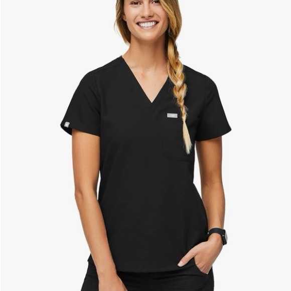NWT Figs Scrub Top - Picture 4 of 5